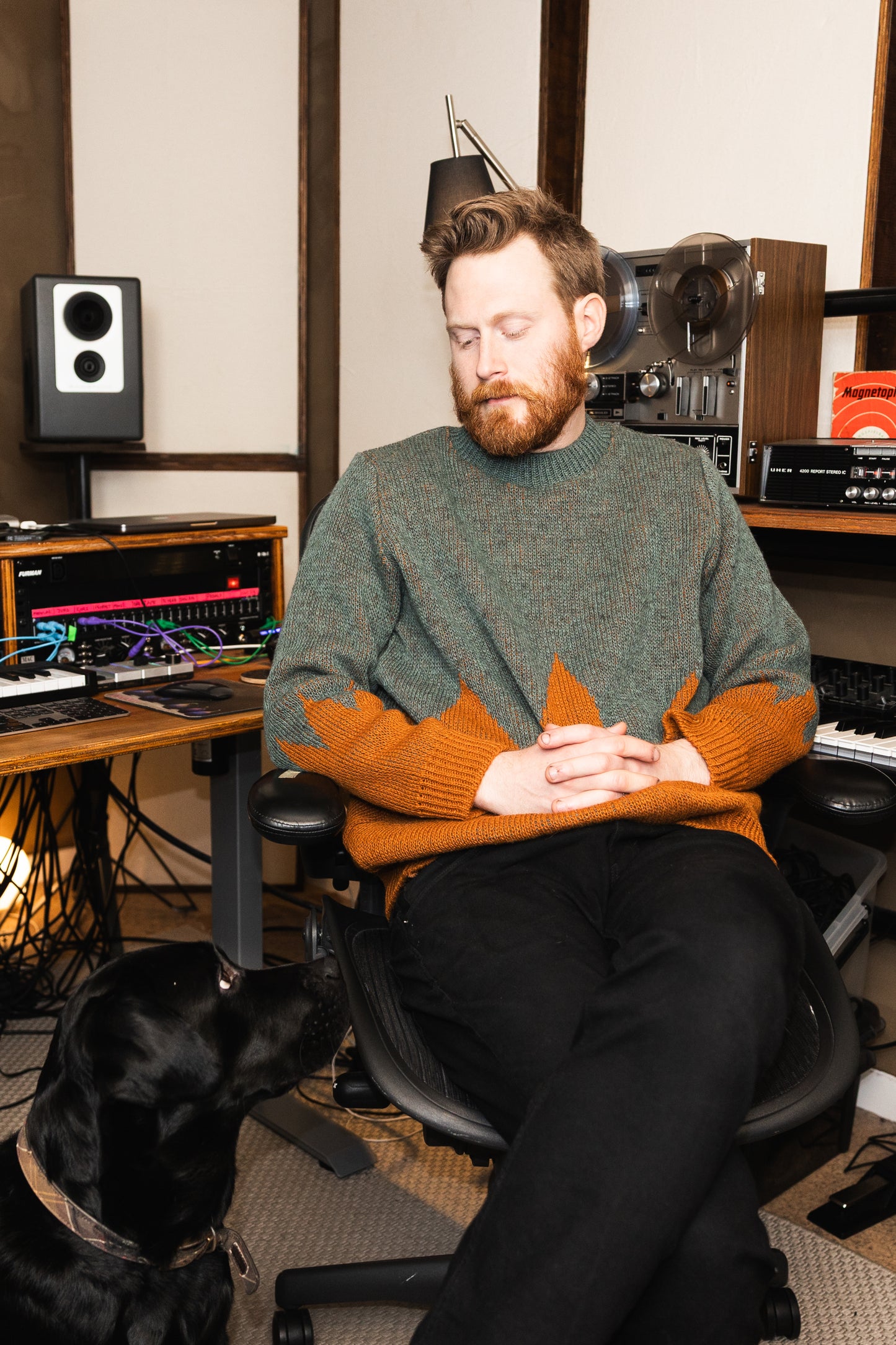 Autumn sweater - machine knitted - green & brown