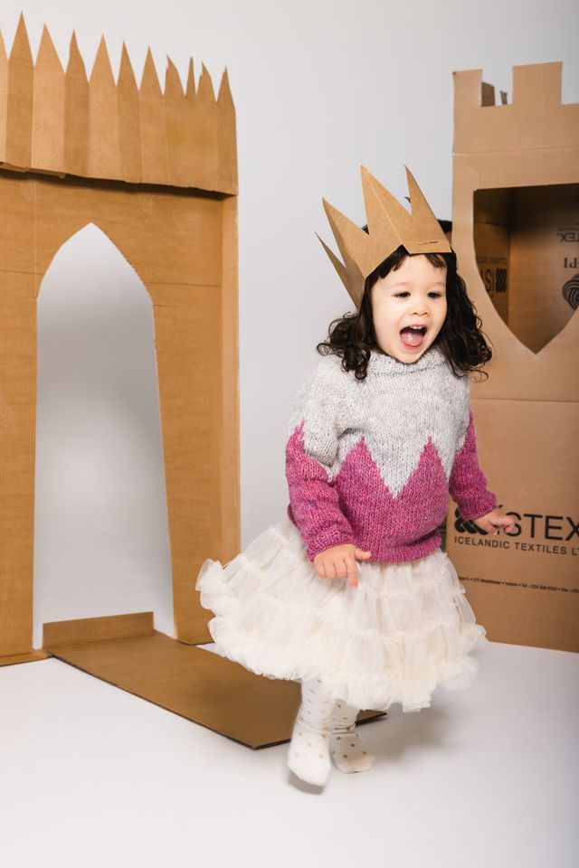 Little Autumn Sweater - knitting kit